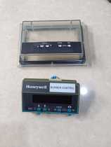 HONEYWELL American Honeywell S7800A1001 BURNER CONTROL original disassembly actual picture