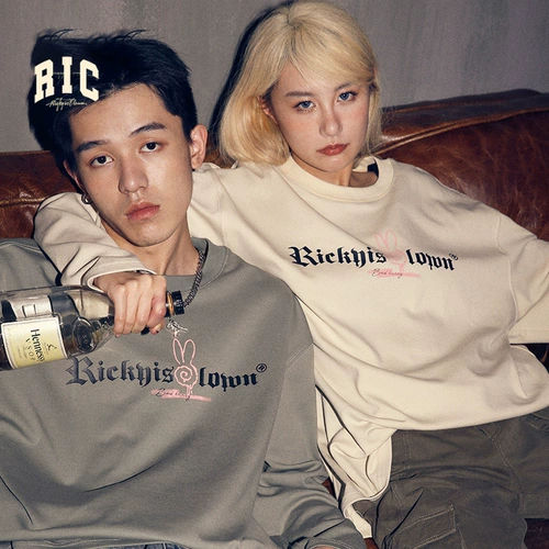 RickyisClown Базовый приятный телу лонгслив, осенний, свободный крой