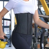 Первая перезарядка в магазинах, участники магазина наслаждаются покупками Gold-весь магазин универсален