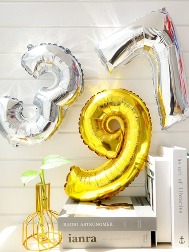 16 -кидовое золотое письмо сгущенное алюминиевое пленка цифровой матерский свадебный номер с днем ​​рождения