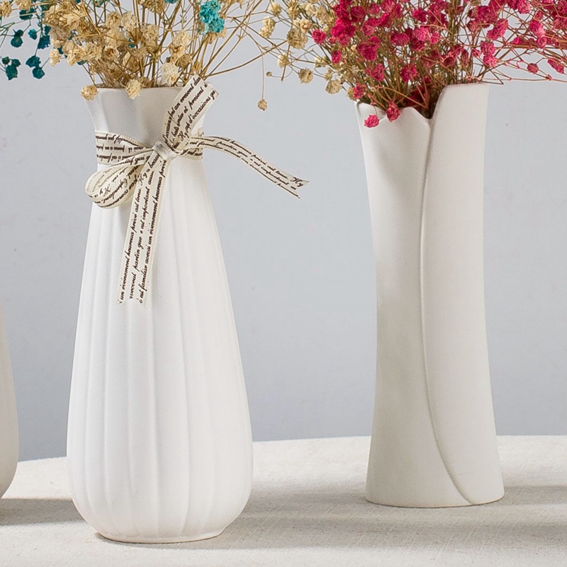 All over the sky star, dried flower vase is I and contracted white small convergent conical north European style bathroom ceramic vases, furnishing articles