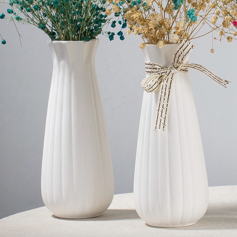 All over the sky star, dried flower vase is I and contracted white small convergent conical north European style bathroom ceramic vases, furnishing articles