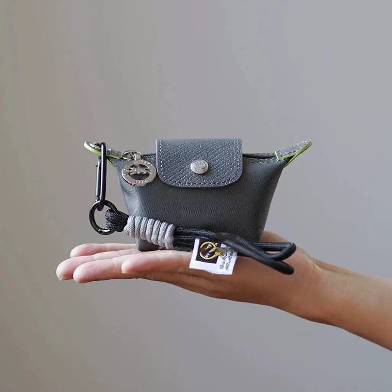 Mini Dumpling Bag Longxiang Mini Coin Purse Creative Color-Blocking Lipstick Bag Storage Bag Earphone Small Hanging Bag Accessories Mini Dumpling Bag Longxiang Mini Coin Purse Creative Color-Blocking Lipstick Bag Storage Bag Earphone Small Hanging Bag Accessories
