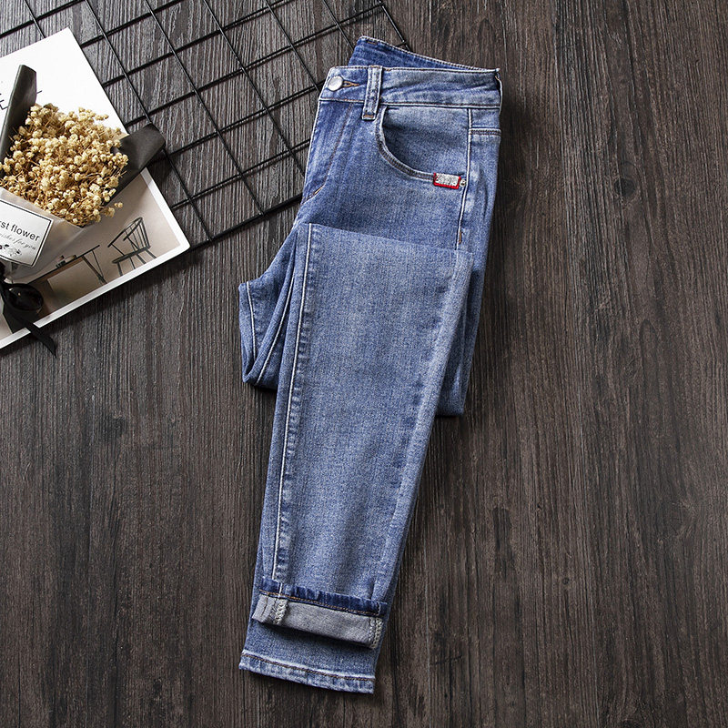 2021 spring new light-colored jeans women's cigarette tube pants high-waisted Korean version of tight stretch thin wild nine-point pants