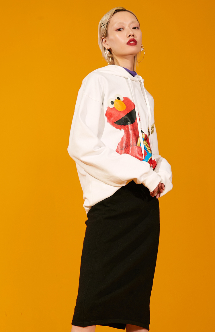 Sweatshirt femme SAC  POCHE FEERIQUE - Ref 3216002 Image 49
