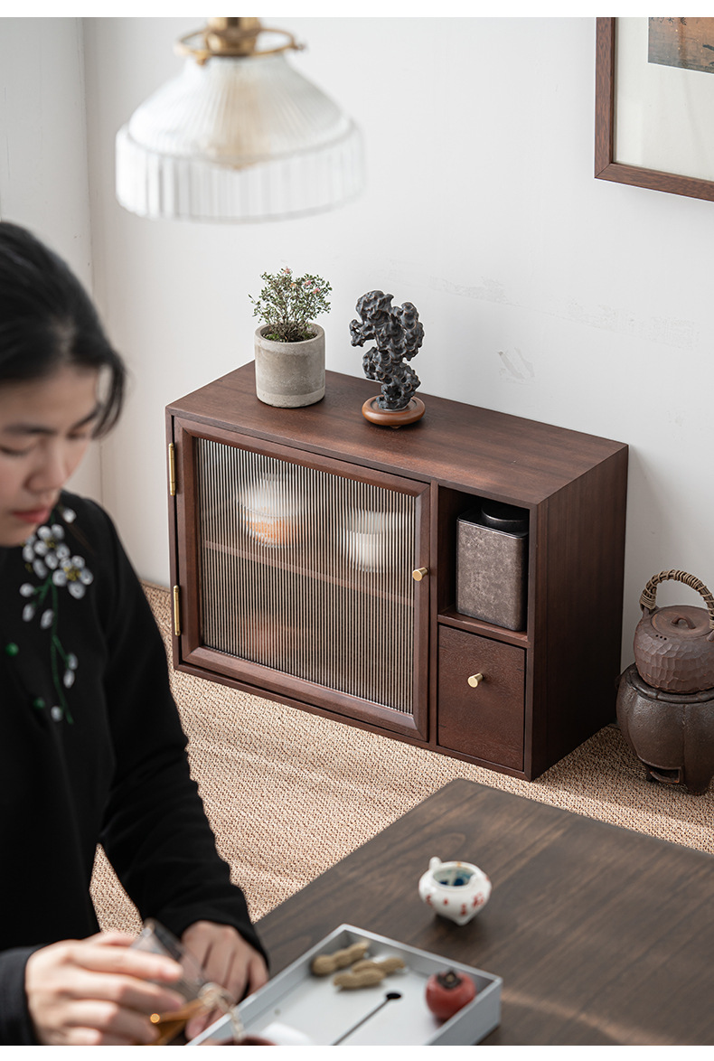 Story of pottery and porcelain tea set the receive ark of black walnut real wood, the display dustproof tank water tank of the sitting room of the new Chinese style tea tank