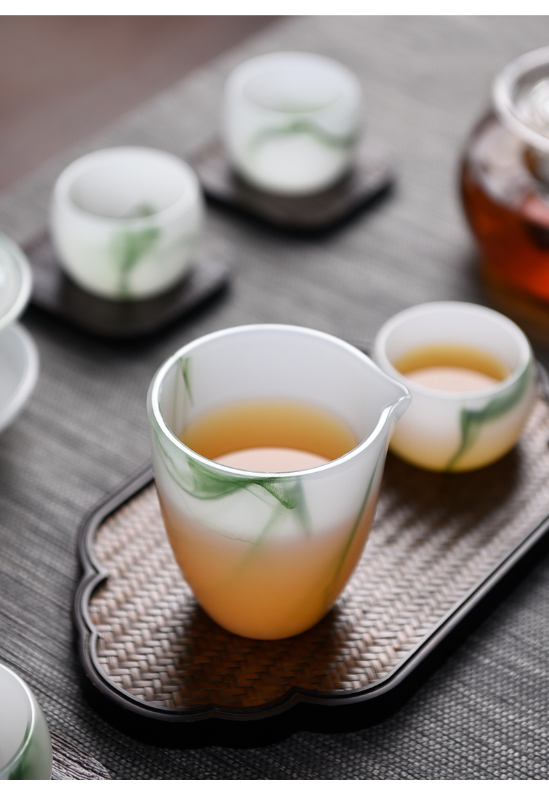 The Story of pottery and porcelain ceramic cups master cup personal special kung fu tea cups little, single CPU suet jade sample tea cup