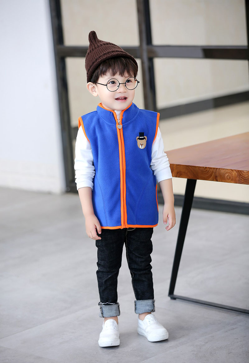 Áo khoác nỉ cho bé trai mùa xuân và mùa thu hoang dã mới quần áo trẻ con