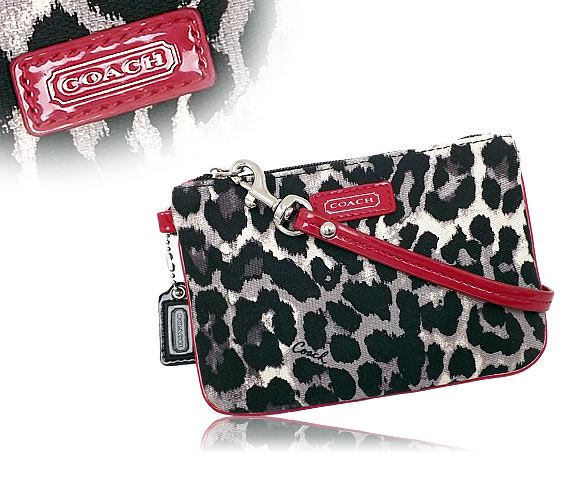 The United States Brings Back Coach 49466 Small Clutch Bag, Card Holder, Wallet, Small Phone Bag, Brand New in Stock