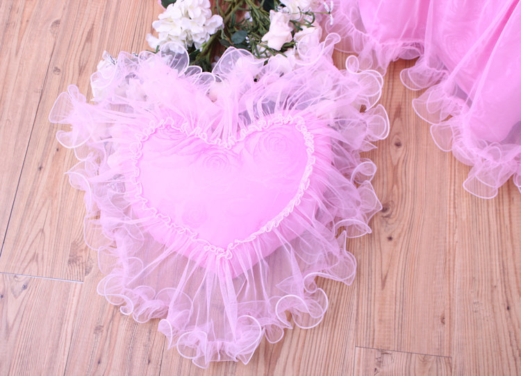 Subduction Pink Jade Color Purple red large red Man yarn light dance and caring hug