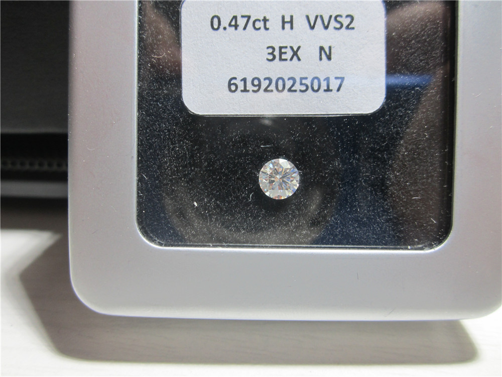 Left Kiosk Right Lee GIA Naked Diamond Ring Custom 0 47ct H VVS2 3EX N Diamond Tianjin Little Li