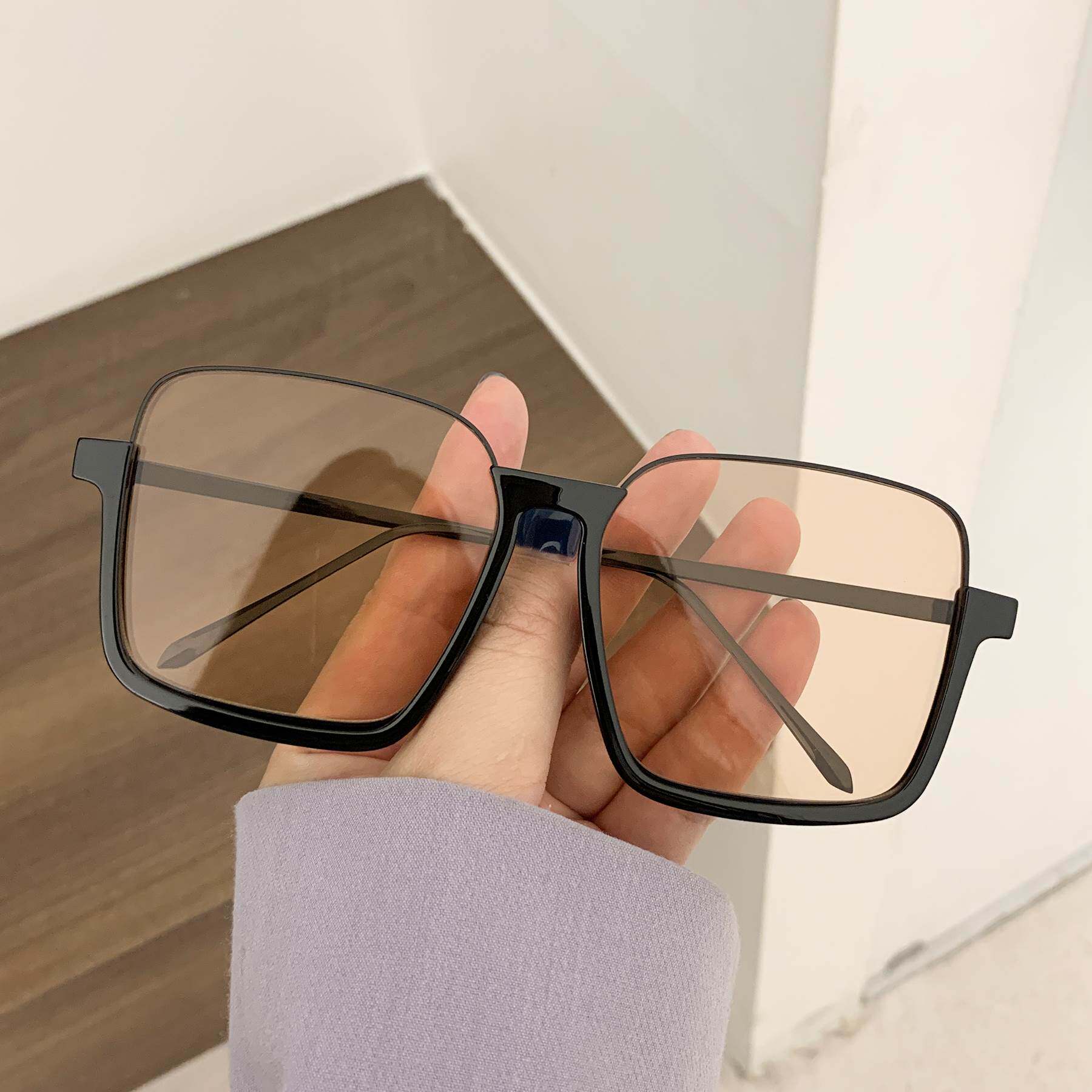 Square Sunglasses Square Sunglasses Glasses Big Frame Men's and Women's Retro Hip-Hop Ins Street Shooting High-Level Driving