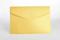 1 местный золотой конверт А4.