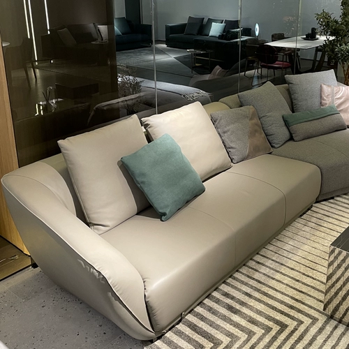 Дизайнерский минималистичный элитный диван, Италия