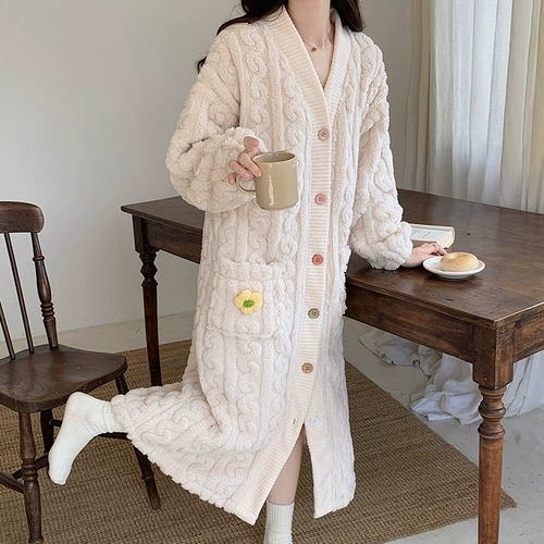 Демисезонная пижама, демисезонный коралловый бархатный длинный фланелевый банный халат, популярно в интернете