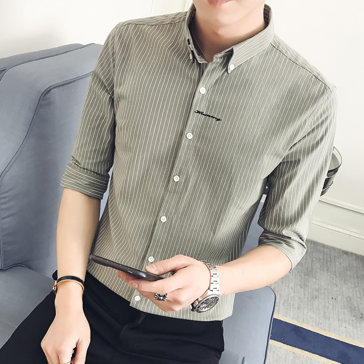 Striped short sleeve shirt for men's body Han version handsome 5 50% sleeve inch shirt Summer pure cotton Leisure 50% sleeve shirt