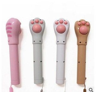 Japanese genuine creative multi-function electric massage hammer mini cartoon cat claw massage stick with LED flashlight