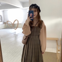 Early and early autumn 2020 new female foreign-style age-thin temperament two-piece light ripe wind-fried street suit skirt