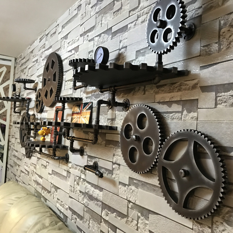 Retro industrial wind loft wooden iron pipe gear wall wall decoration bar ktv creative home wall hanging rotatable