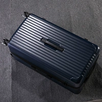 Утолщенная царапина-молния