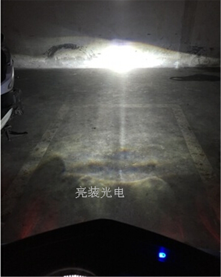 Yamaha ba thế hệ lắp ráp đèn pha chiến đấu đôi thiên thần ống kính đôi ống kính xenon đèn quỷ mắt phụ kiện Q5 - Đèn HID xe máy đèn xe wave rsx