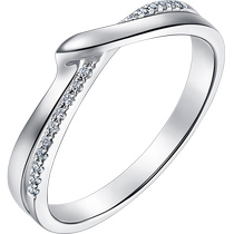 Chinese Valentines Day gift Chow Sang Sang PROMESSA small crown series Pt950 platinum diamond ring for women 95027R