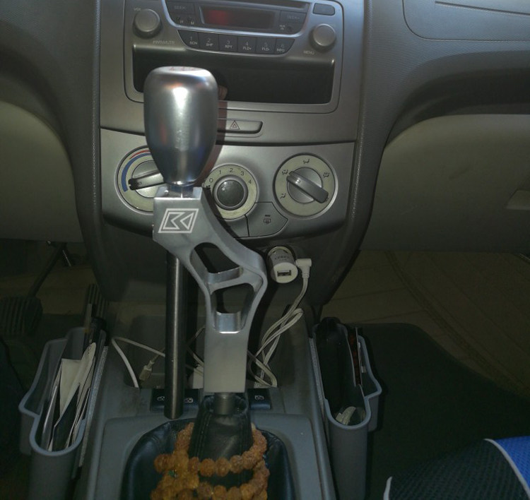 Car gear lever extension lever manual gear modification universal metal hanging gear head gear head extension lever gear head