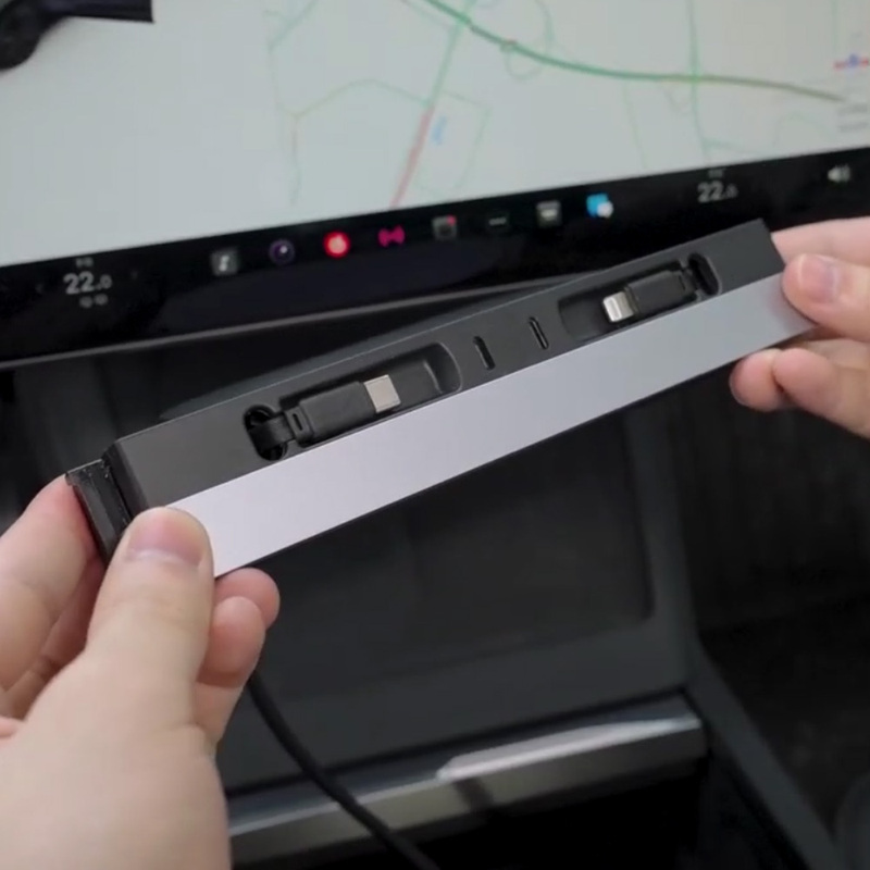 Li Tong Is Suitable for the New Version of Tesla Docking Station Model3 Central Control Hub Extender USB Charging Accessories