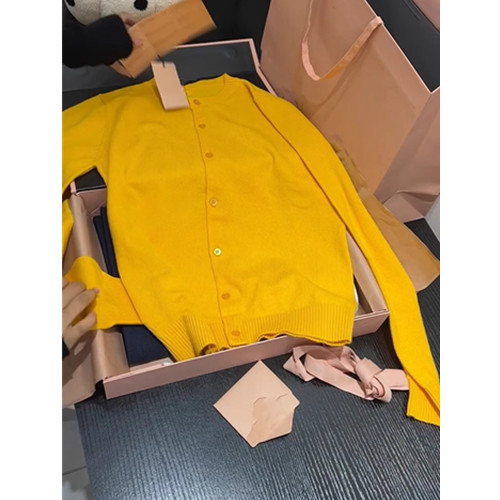 Department Store Withdraws International Brand Surplus Stock, Women's Yellow Sweater Jacket, Autumn and Winter Knit Cardigan