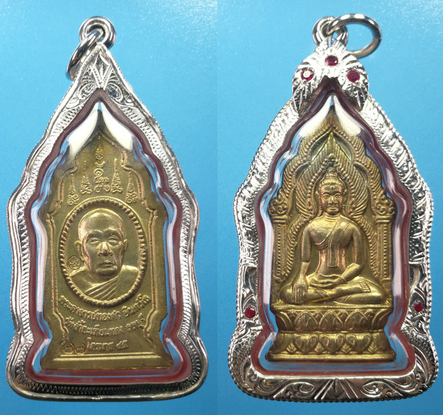 Thai Buddha's truffle real dragon lady Tongdamm Buddhist calendar 2545 Nine alloys General Buddha Bau silver Thailand straight hair