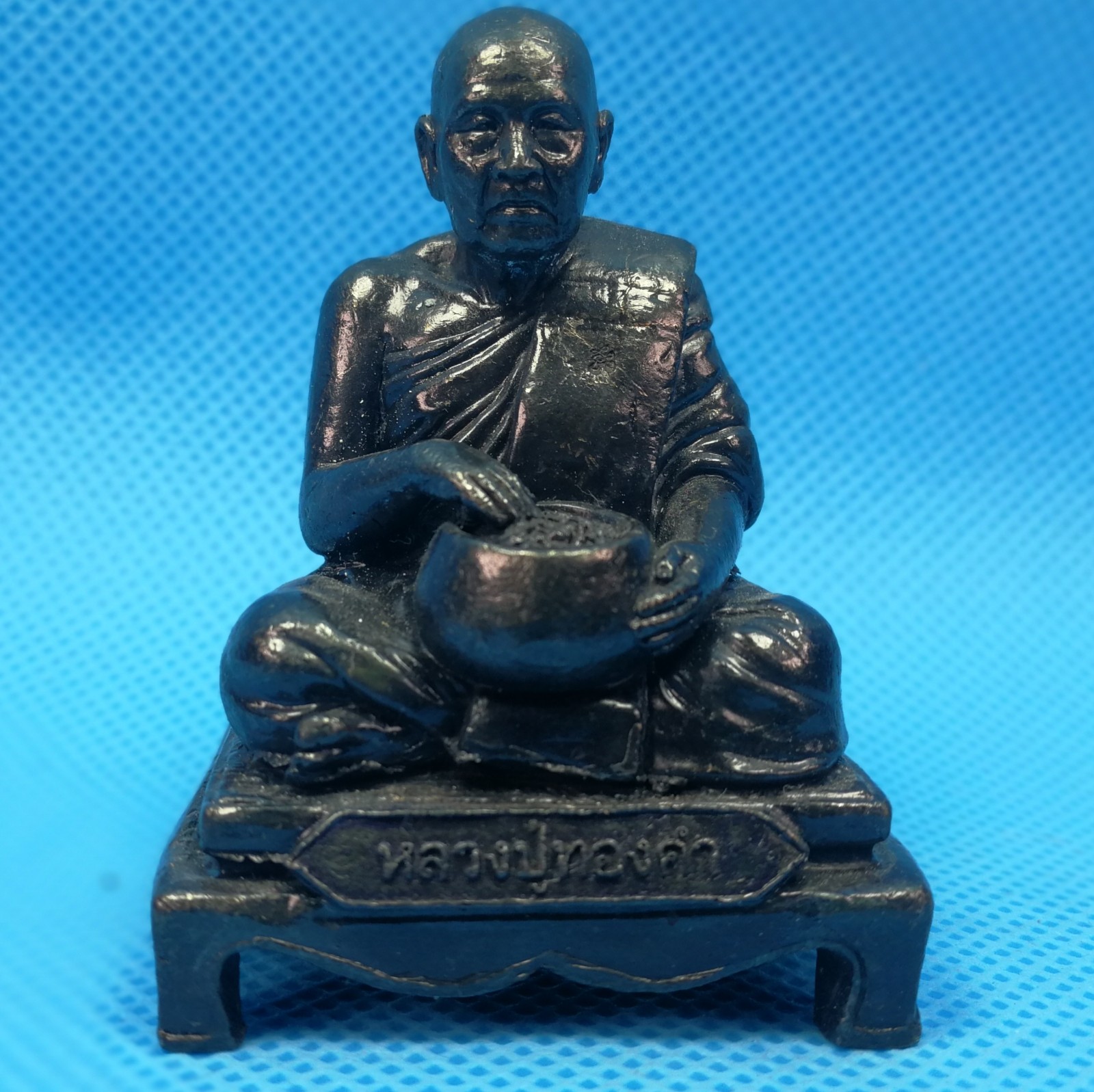 Thai Buddha brand genuine Longpa Tongdam small black lacquered bronze statue Thailand Post direct hair