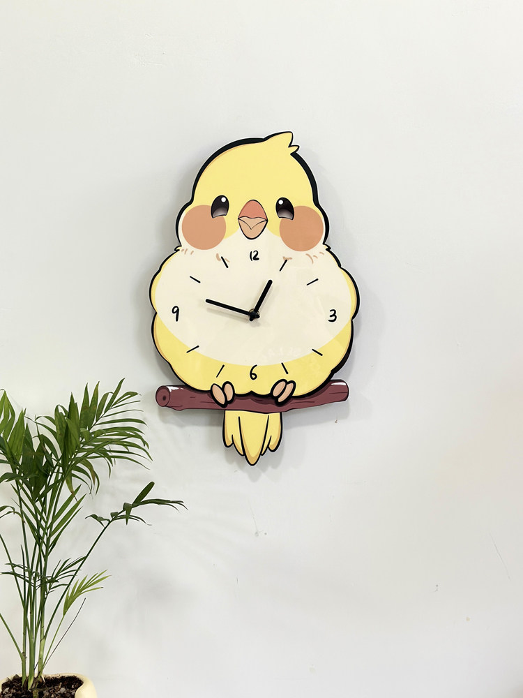 Мультяшные милые качающиеся настенные часы с попугаем для домашнего декора гостиной, креативные бесшумные часы без сверления