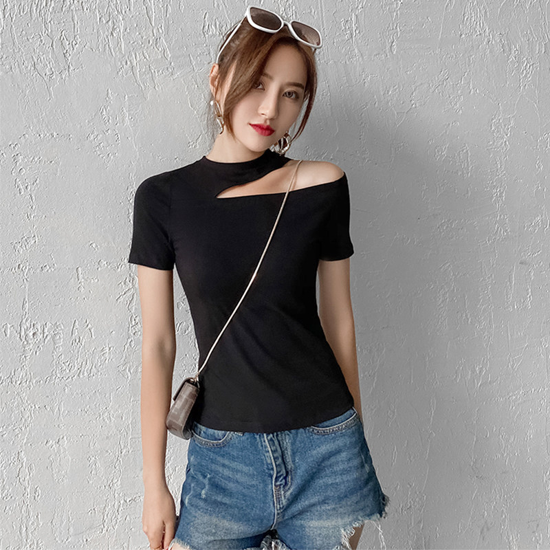Half turtleneck short-sleeved t-shirt women's black 2021 summer new cotton slim-fit blouse off-the-shoulder tight t-shirt