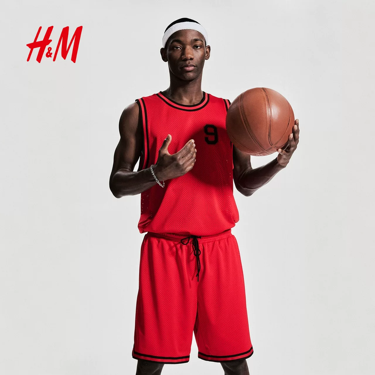 【H&M MOVE DryMove™】Мужские шорты Лето Свободные баскетбольные штаны 1272192