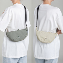 Unbelievable only 0 1kg ultra-light Japanese trendy brand small crossbody shoulder armpit chest mobile phone dumpling bag