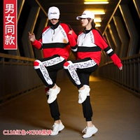 QC110 Черный воротник+K508 Черные коленные красные штаны