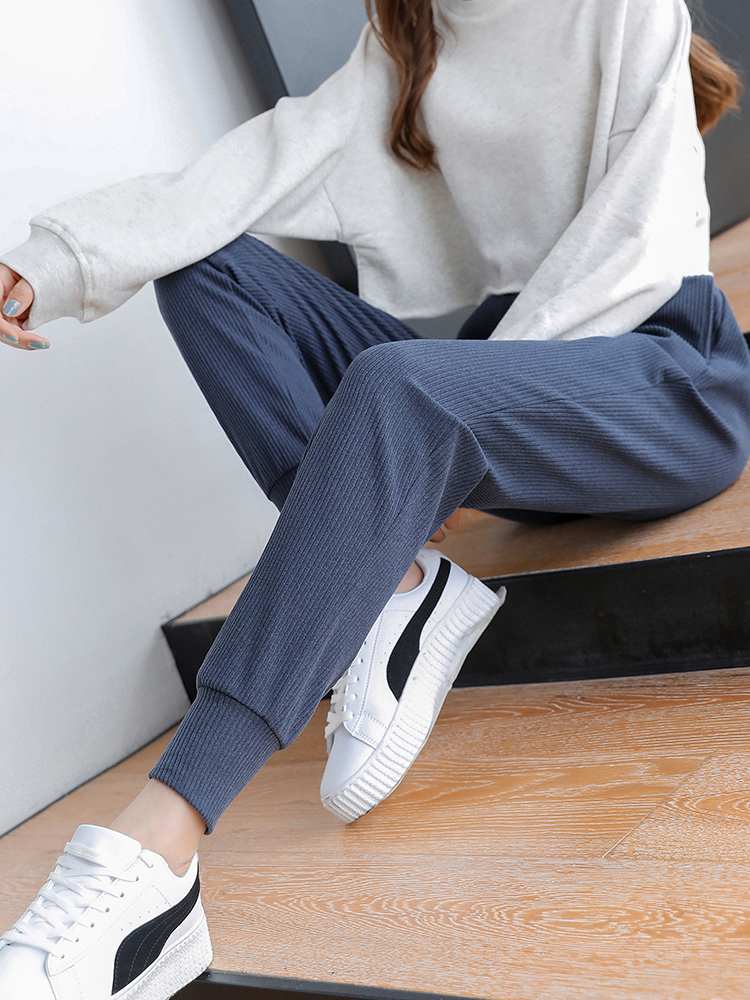 Corduroy pants women's spring and autumn and winter loose casual thin wild velvet 2021 new sports drawstring pants