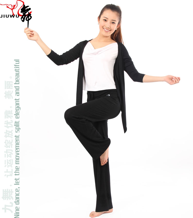 Nhảy vuông yoga quần thể hình thể dục nhịp điệu thể dục dụng cụ phù hợp với Latin quần áo khiêu vũ nữ XL modal quần thể dục giày tập nhảy hiện đại