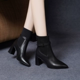 Martens, демисезонные короткие сапоги с заостренным носом, высокие туфли для кожаной обуви, коллекция 2023, из натуральной кожи