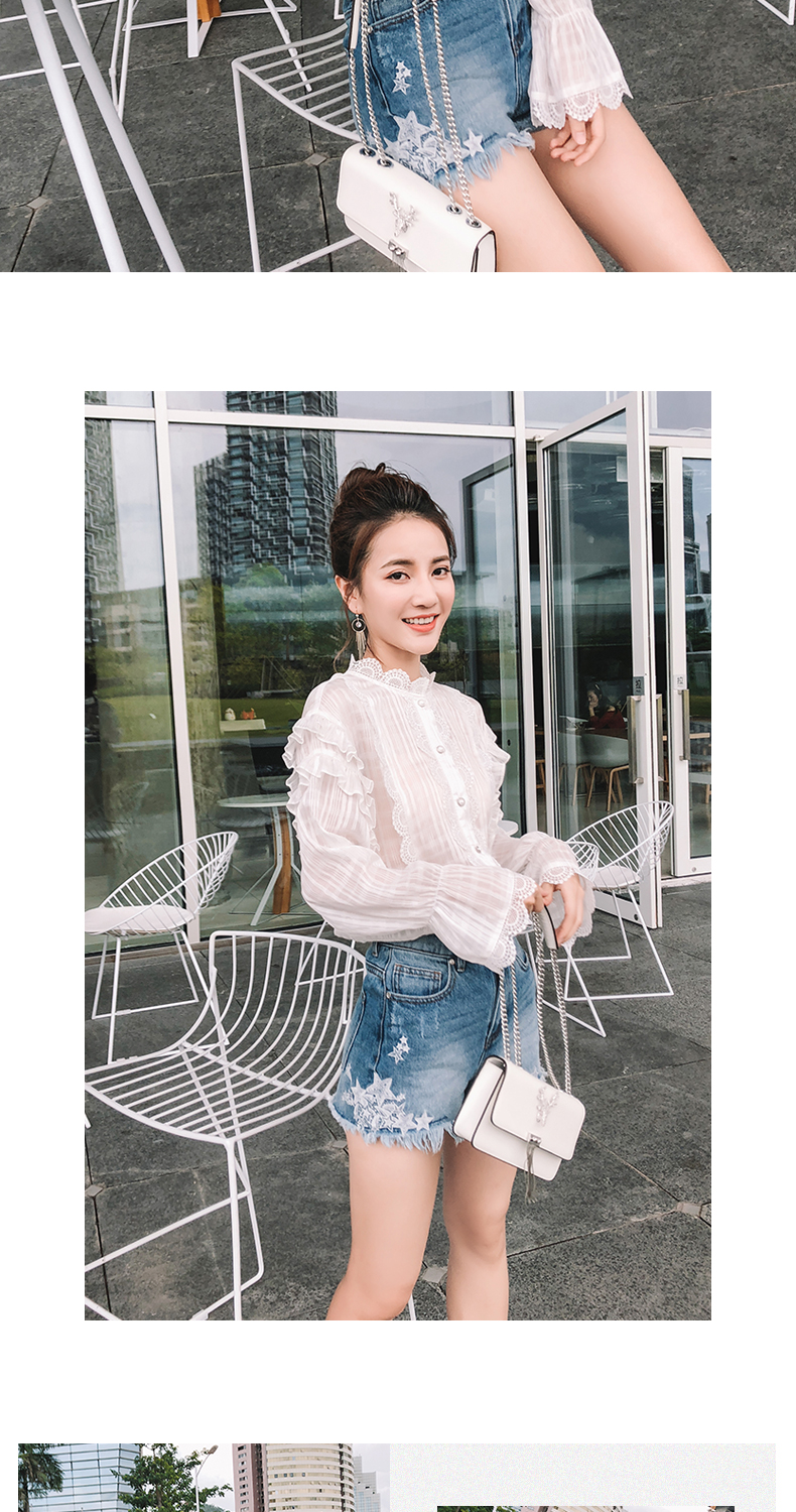 Áo thun ren hoa sen cổ cao tay áo mùa xuân và mùa thu tay áo siêu tiên nữ bên trong chiếc áo nhỏ nước ngoài foreign chiếc áo cổ tích sơ mi cổ trụ nữ