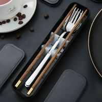 4 -Peece Set содержит фиксированную пряжку [True Color Spoon Fork+Jinfu куриные крылышки палочки для еды] Черная коробка+сумка для хранения