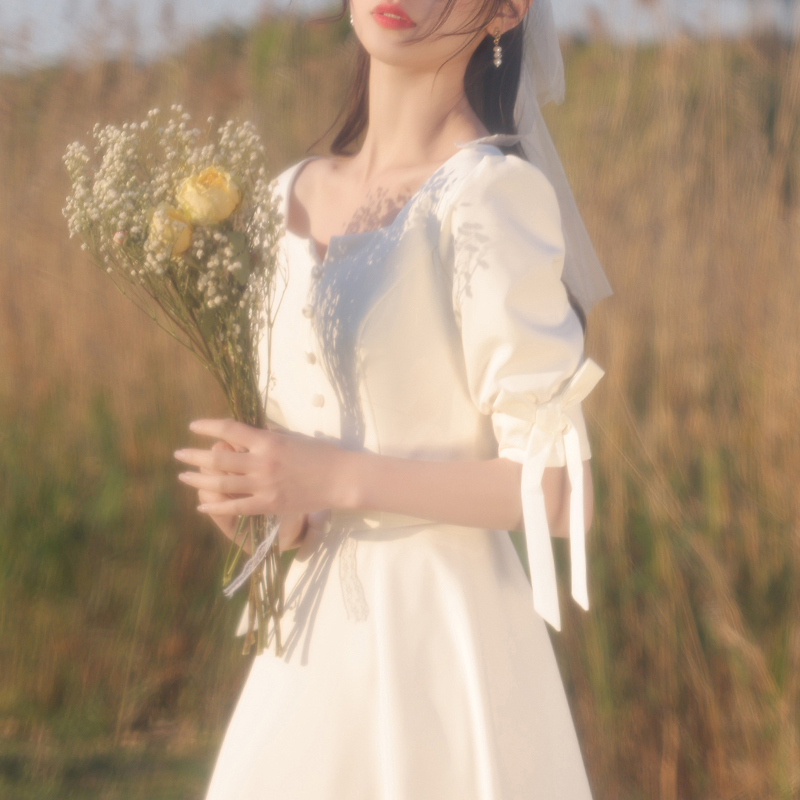 Summer white elite evening dress for elementary school students, suitable for teen