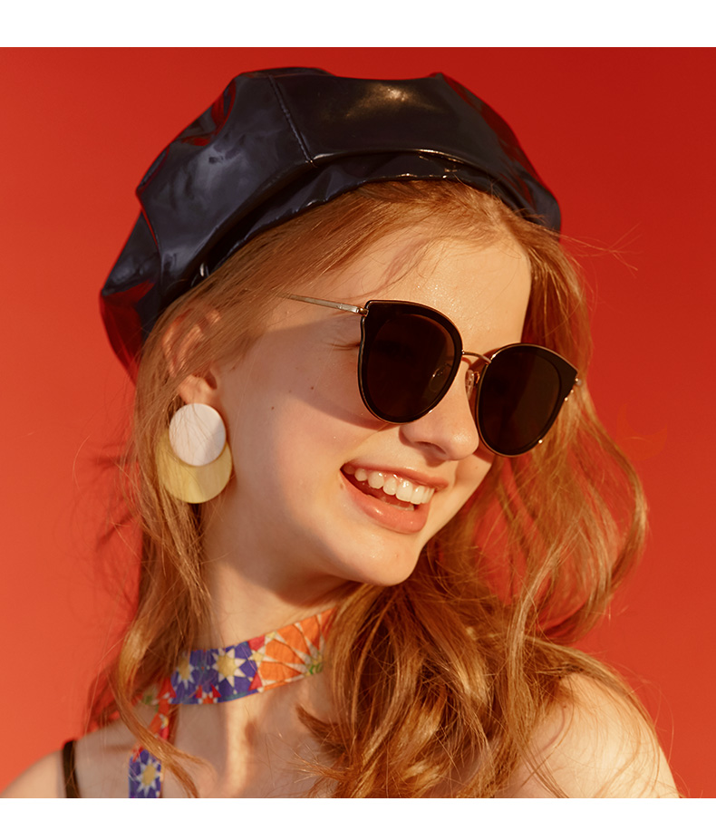 Kính râm mắt mèo Beyou nữ 2018 mới Hàn Quốc cá tính retro mặt tròn kính râm nữ thanh lịch gọng kính cận nữ