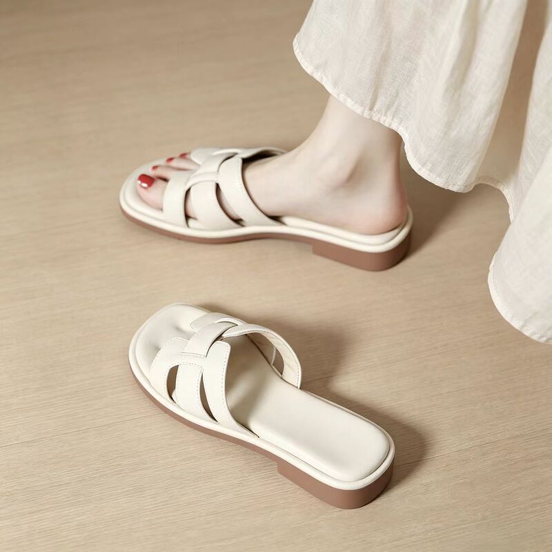 Brand Genuine Leather Soft-Soled Comfortable Versatile Women's Slippers 2026 New Summer Outdoor Fashion Woven Flat Sandals