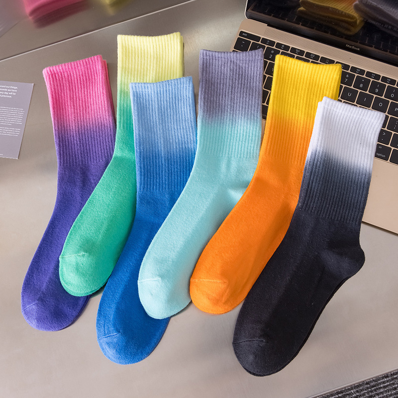 Gradient Tie-Dye Mid-Calf Socks, Tie-Dye Basketball Sports Socks, Skateboard Socks, Hip-Hop Unisex Socks, Japanese Style Casual Versatile Socks Gradient Tie-Dye Mid-Calf Socks, Tie-Dye Basketball Sports Socks, Skateboard Socks, Hip-Hop Unisex Socks, Japanese Style Casual Versatile Socks