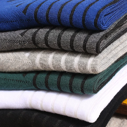 Демисезонные носки, черные трендовые спортивные дезодорированные гольфы, увеличенная толщина, впитывают пот и запах, средней длины