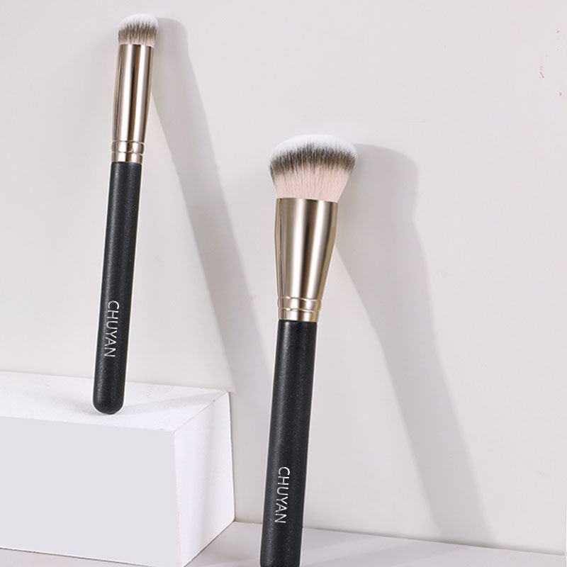 Beginner Eye line brushed net red 102 powder bottom brushed pony recommended knife front eyebrow brush eye brush eyelid sleeper brush canton