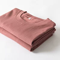 Кирпично красный