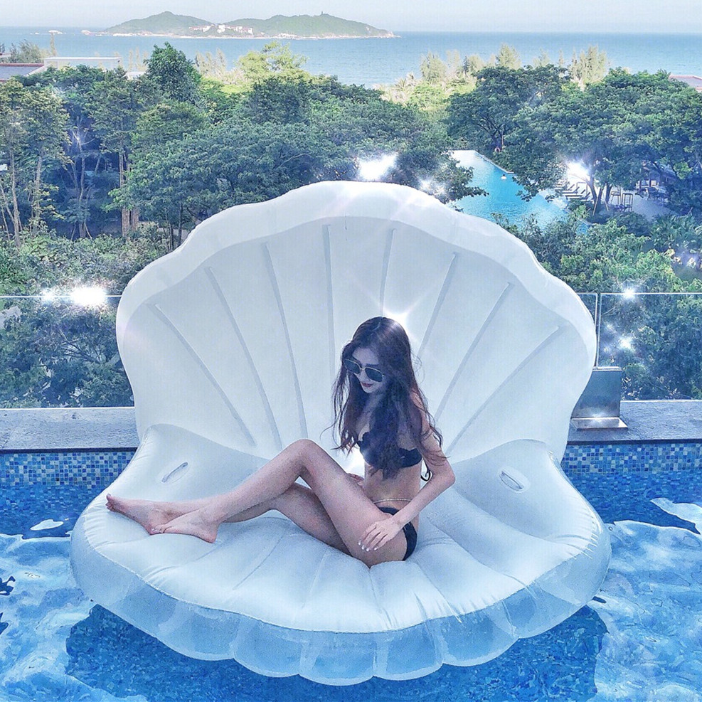 Shell floating bed Water inflatable recliner Mount floating row Adult swimming circle Adult women's net Red Beach wedding photography