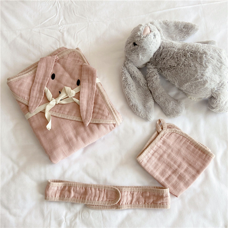 Danish newborn maternity ward bag quilts with organic cotton baby Bamboo cotton bath towels with a six-layer blanket towel softness